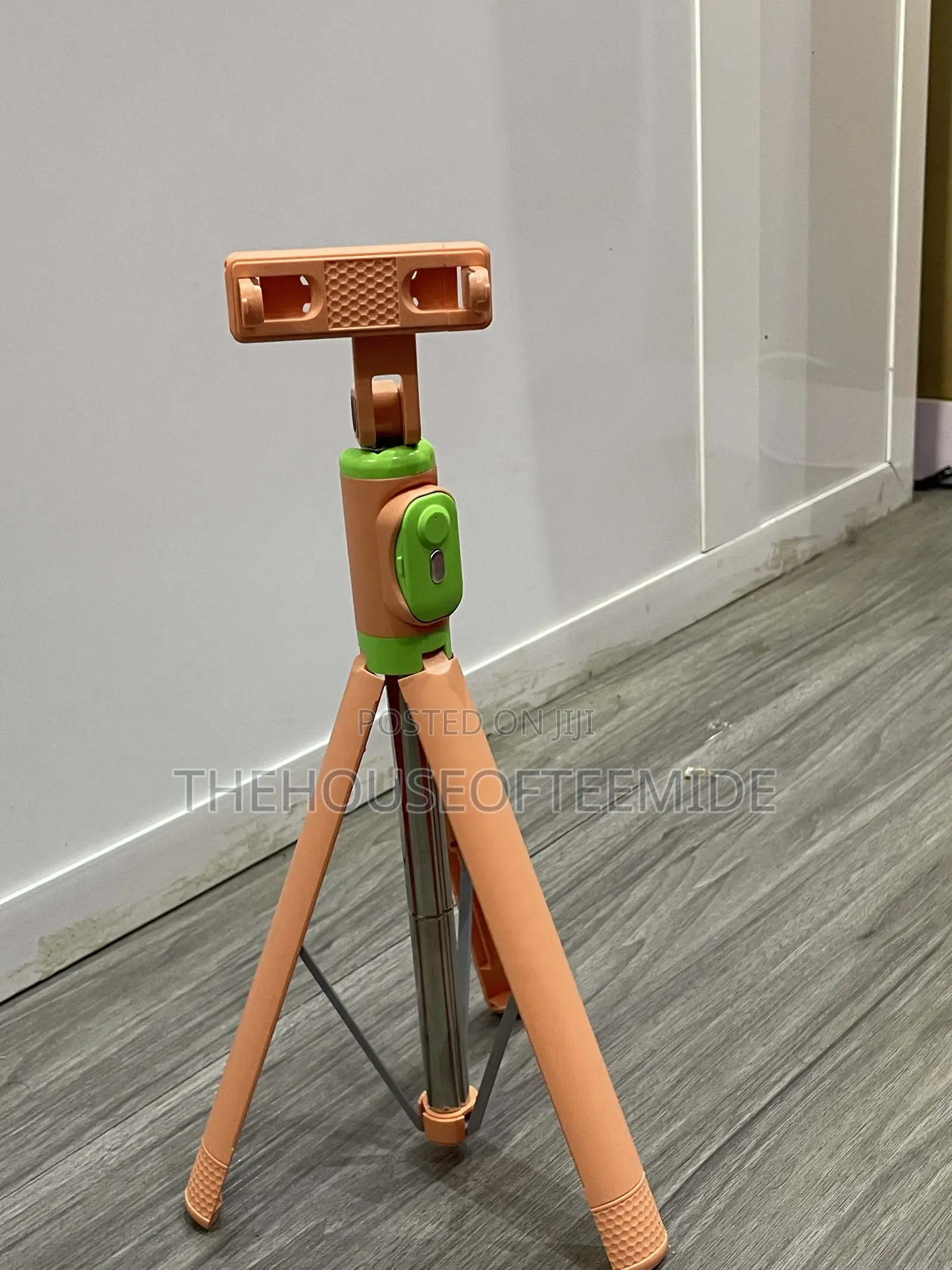 Long Selfie Stick With Shutter