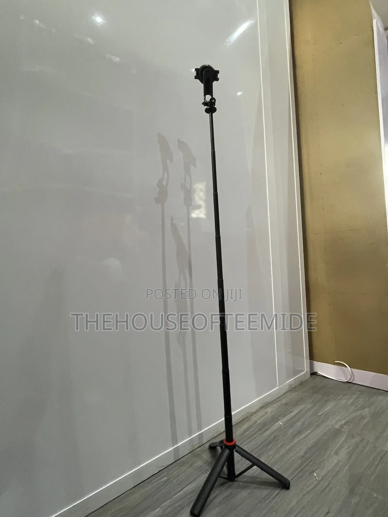 C20 Selfie Tripod