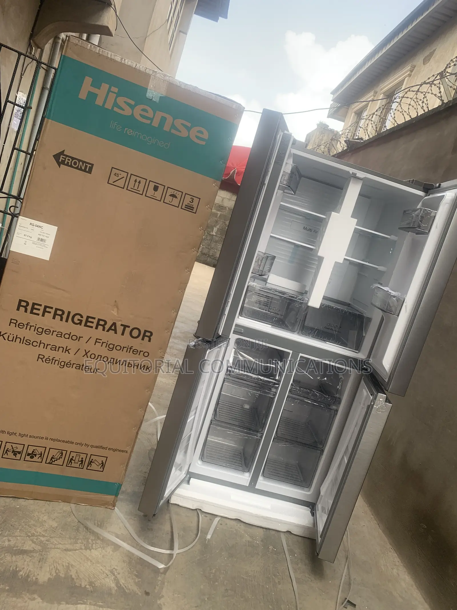 Hisense 392L Four-Door Fridge –Modern Design Meets Everyday Convenien