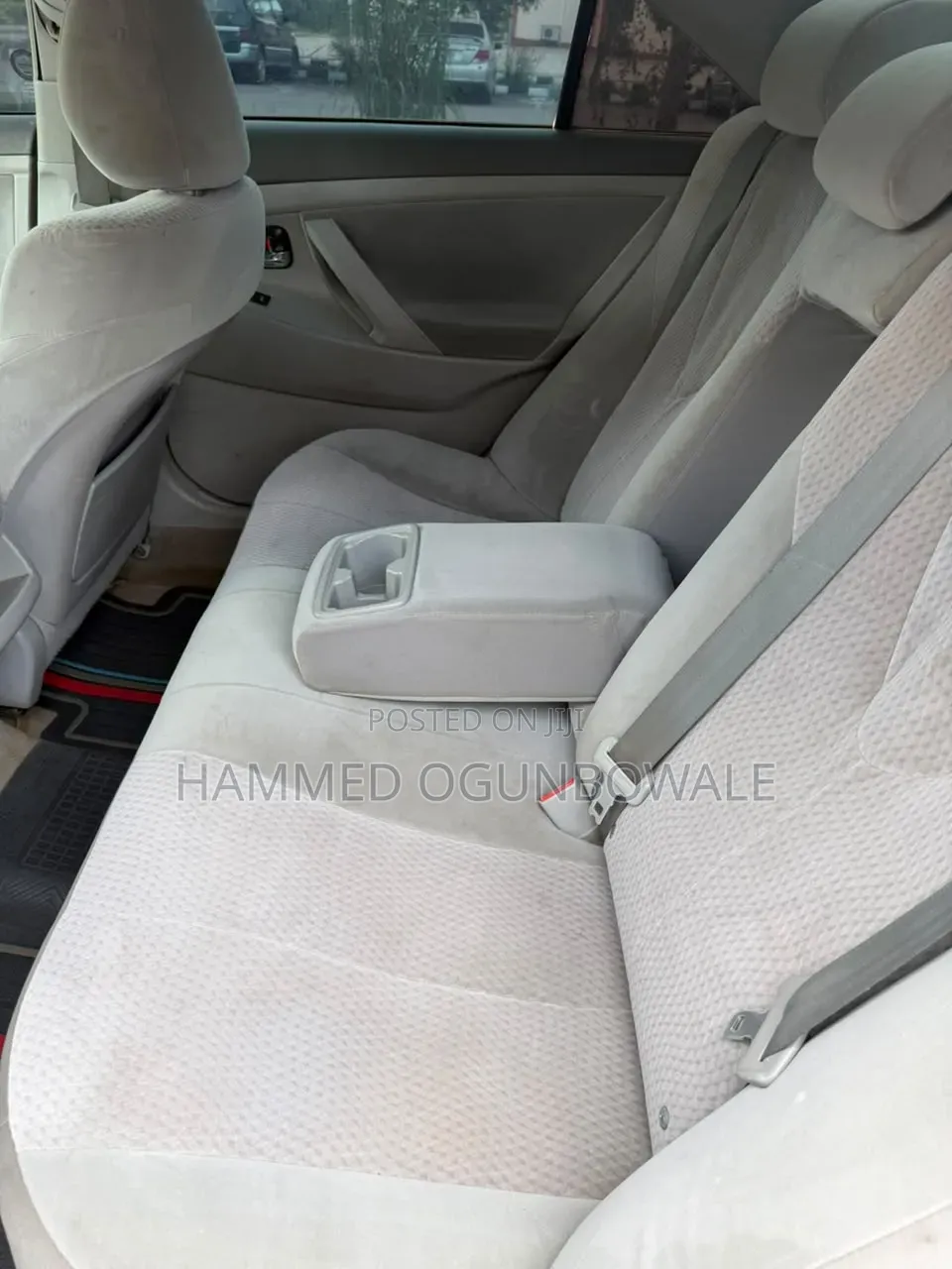 Toyota Camry LE 4dr Sedan (2.5L 4cyl 6AM) 2010 White