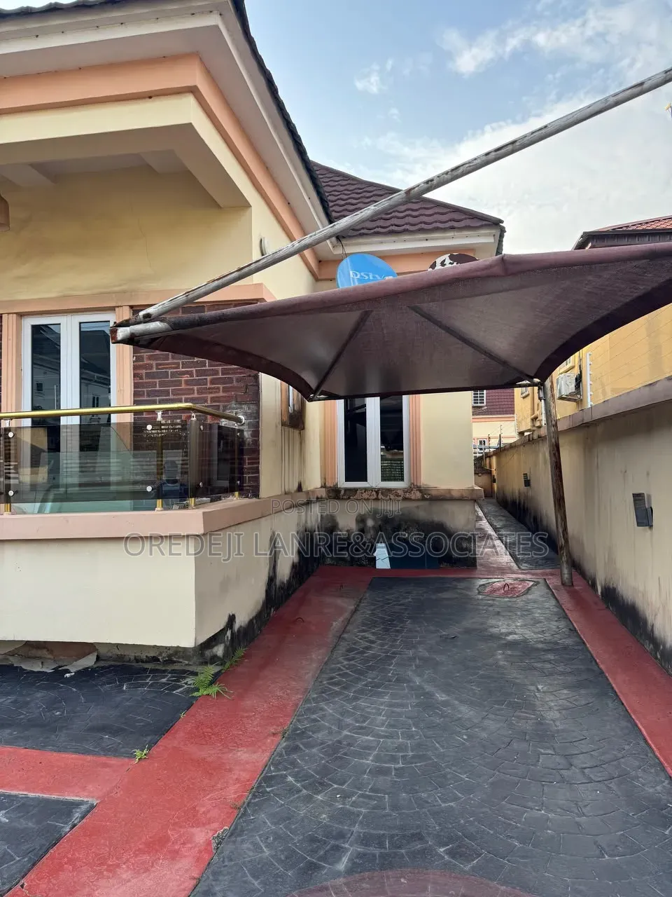3bdrm Bungalow in Thomas Estate for rent