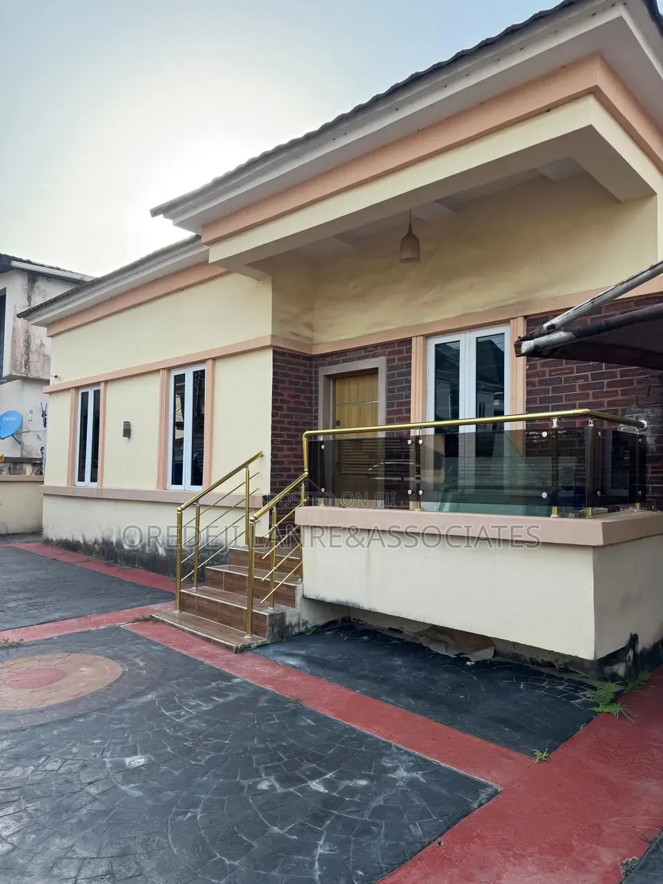 3bdrm Bungalow in Thomas Estate for rent