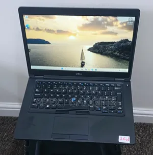 Laptop Dell Latitude 5490 8GB Intel Core i7 SSD 256GB