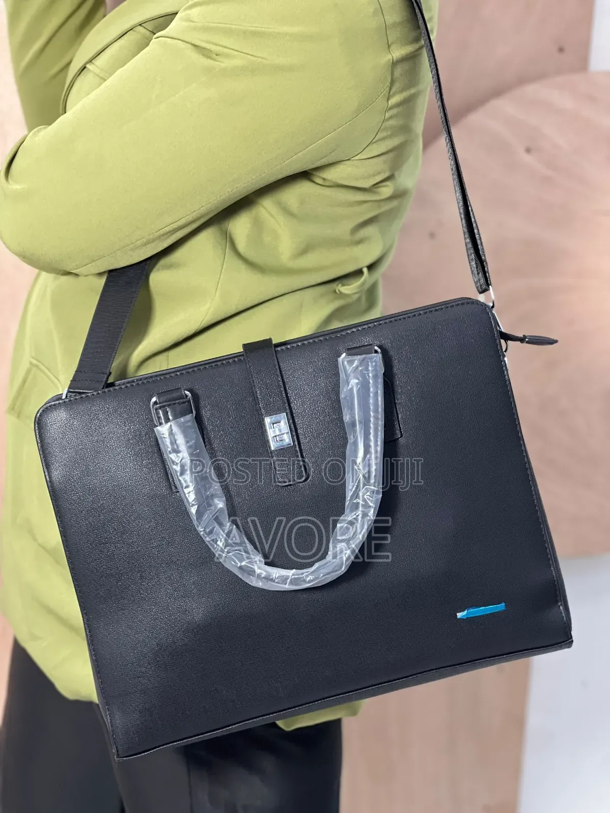 Executive Handheld Bag