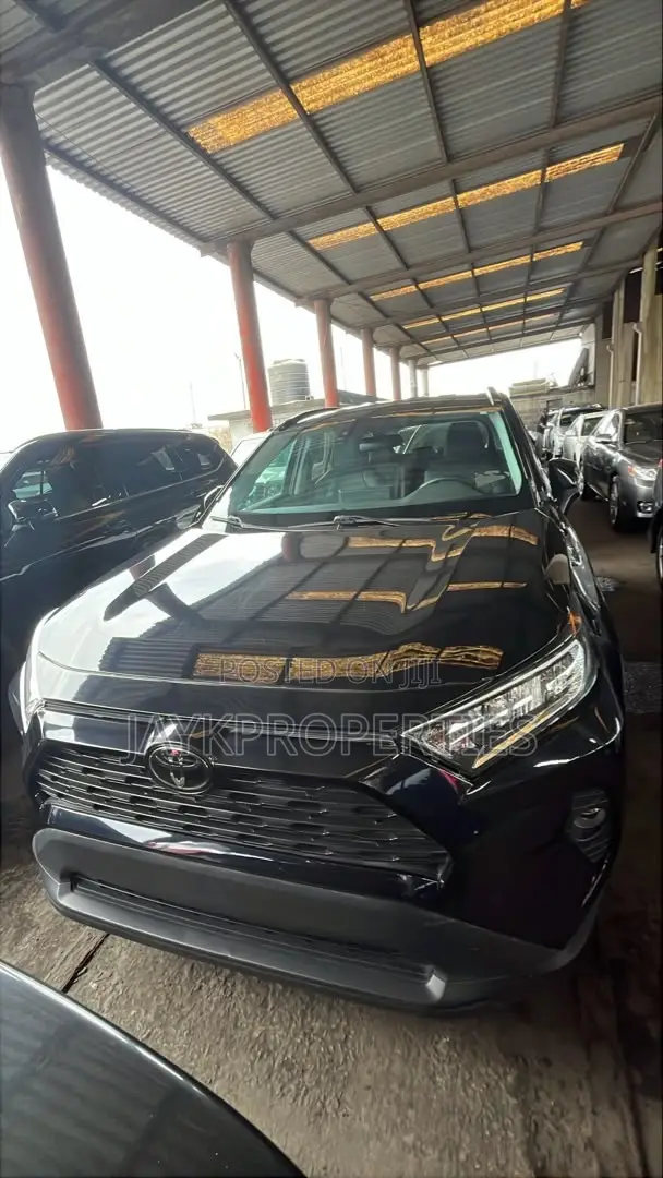 Toyota RAV4 2020 Black