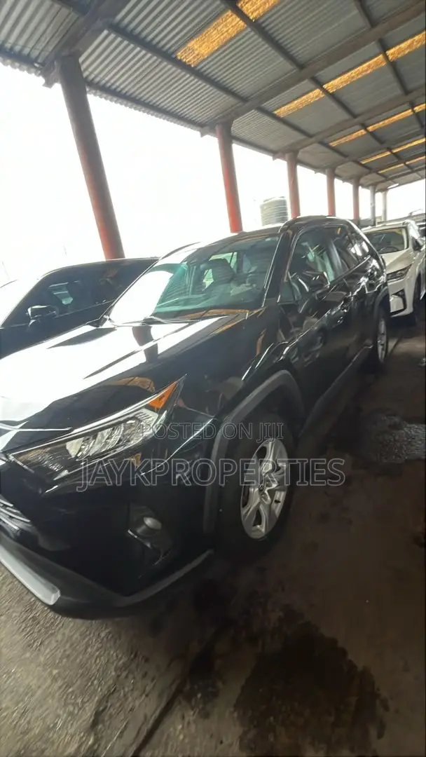 Toyota RAV4 2020 Black