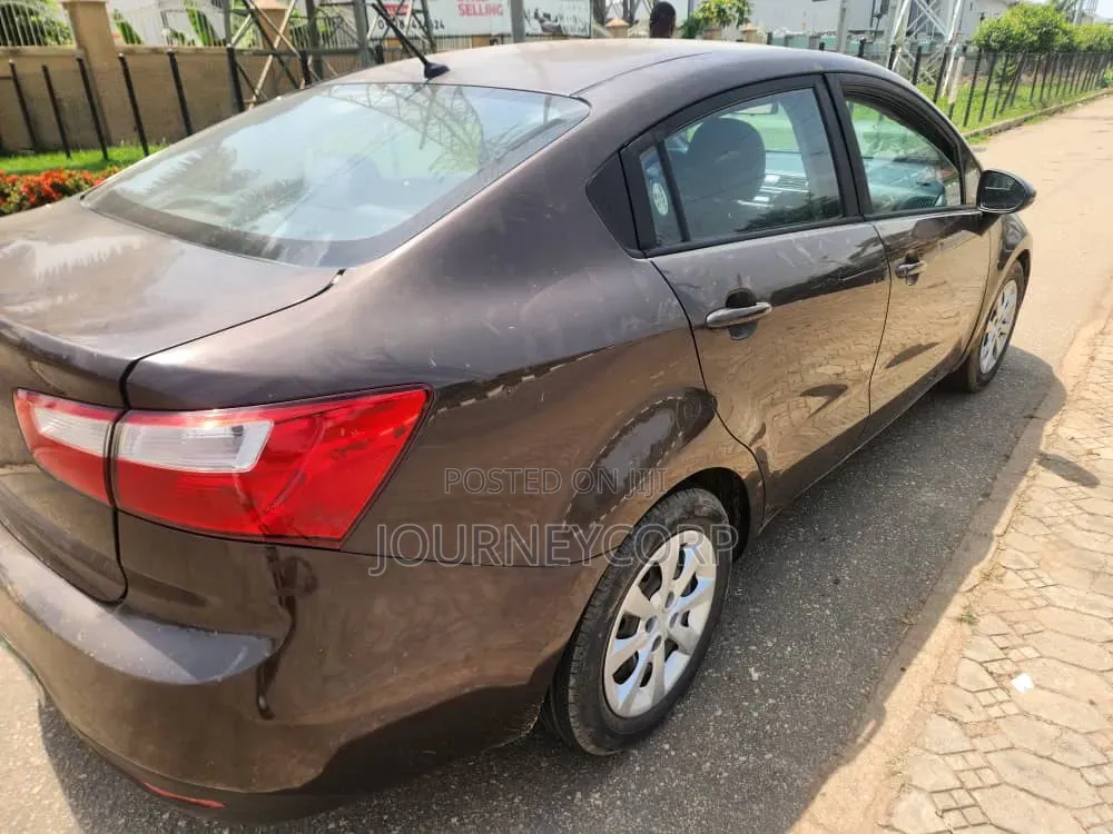 Kia Rio EX 4dr Sedan (1.6L 4cyl 6A) 2014 Brown