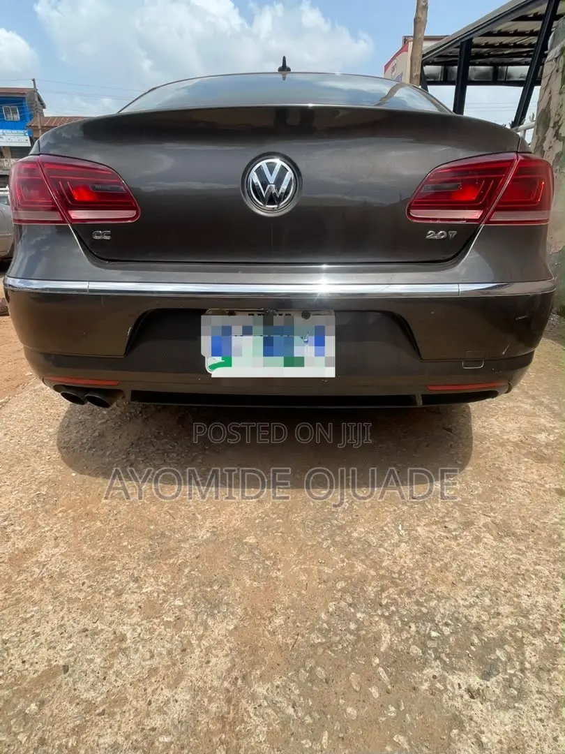 Volkswagen Passat 2014 Gray