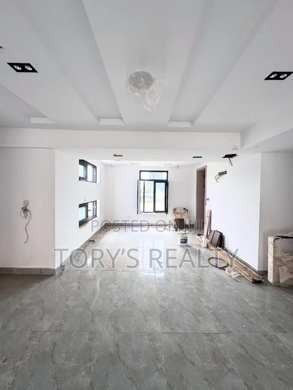5bdrm Duplex in Ikoyi S.W for sale
