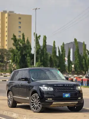 Land Rover Range Rover Vogue 2015 Black