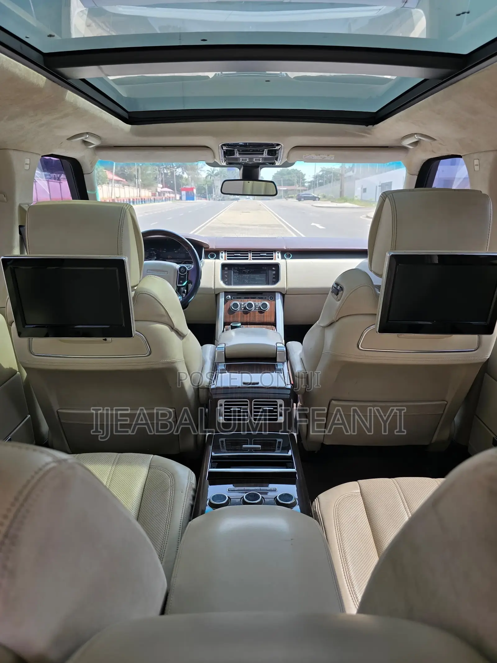 Land Rover Range Rover Vogue 2015 Black