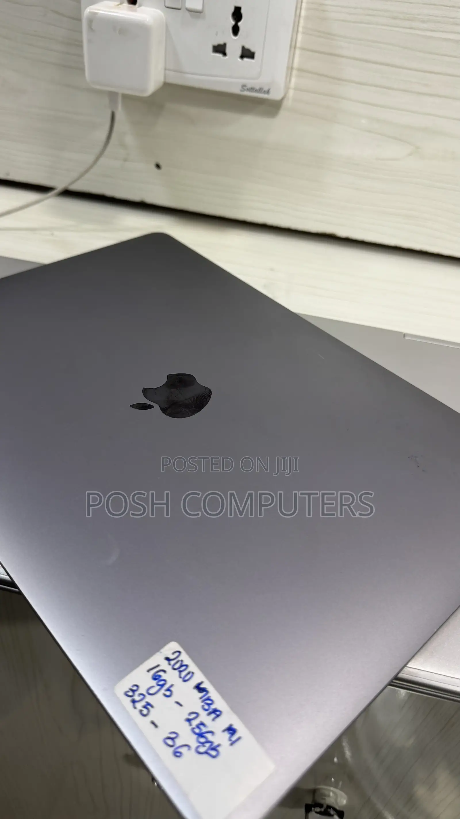 Laptop Apple MacBook Air 2020 M1 16GB Apple M1 SSD 256GB