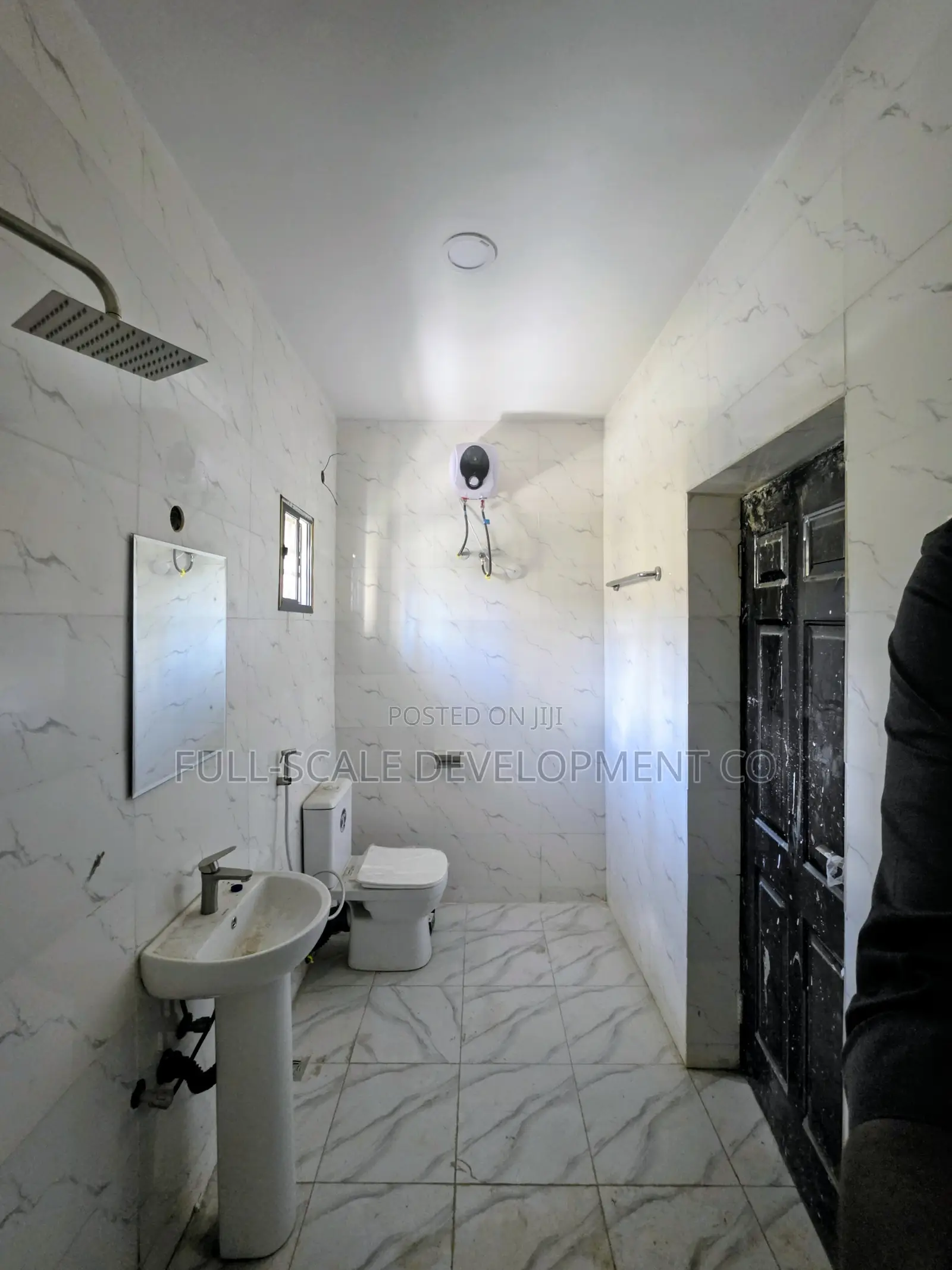 3bdrm Block of Flats in Life Camp for sale