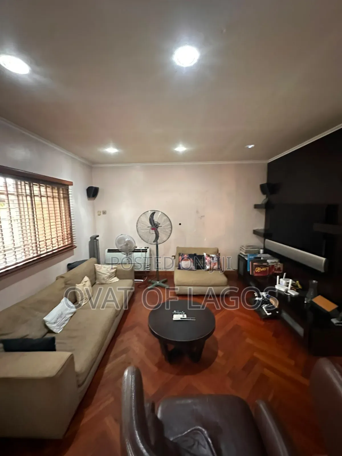 3bdrm House in Oniru, Victoria Island Extension for rent