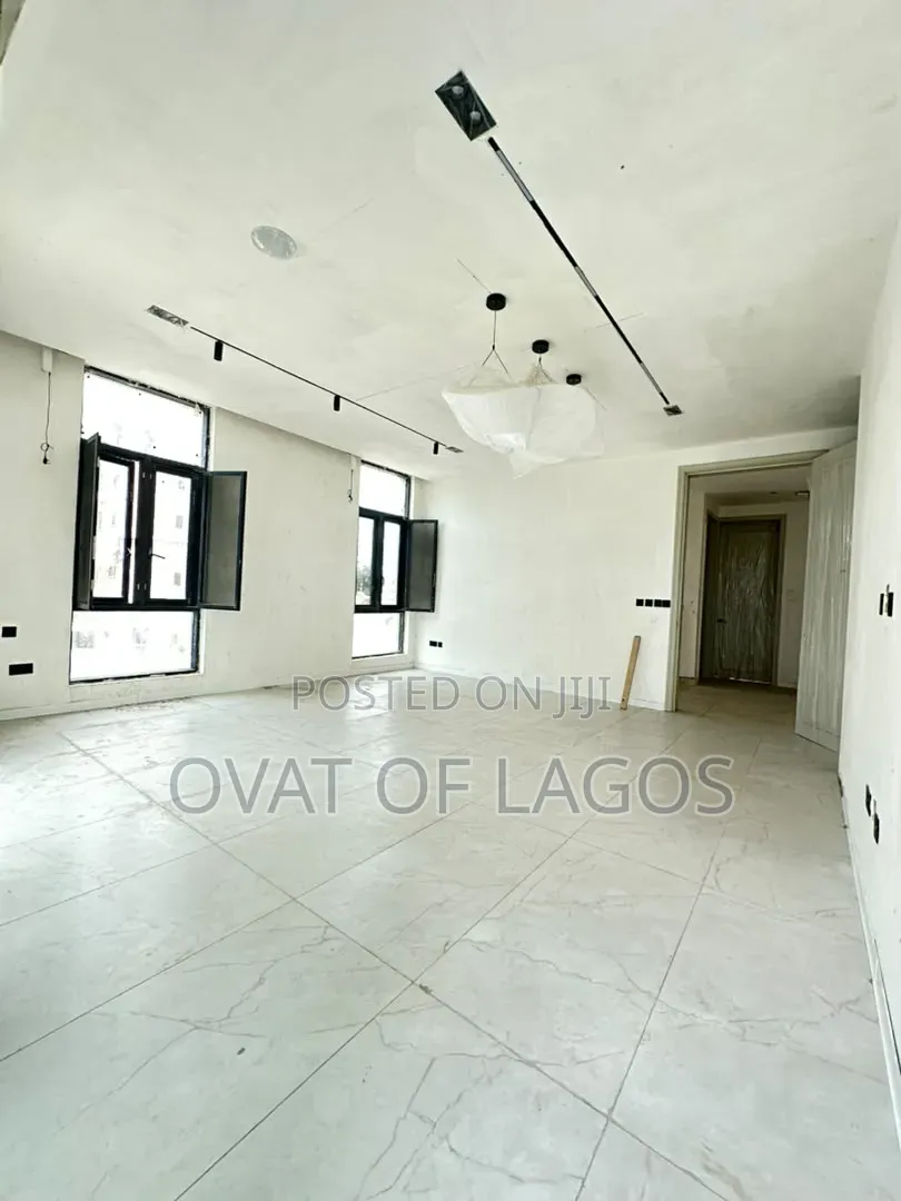 4bdrm Duplex in Old Ikoyi for sale