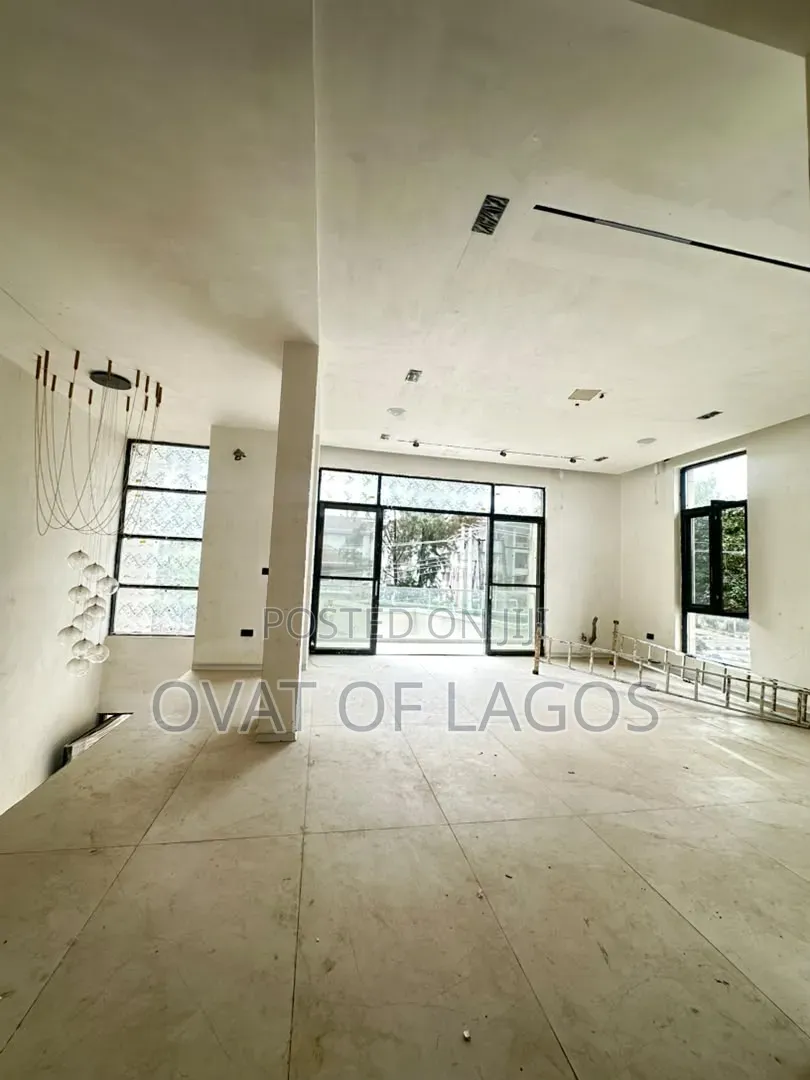 4bdrm Duplex in Old Ikoyi for sale