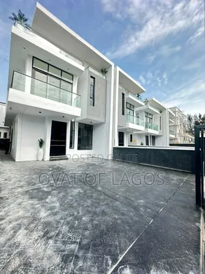 4bdrm Duplex in Ikota Villa for sale