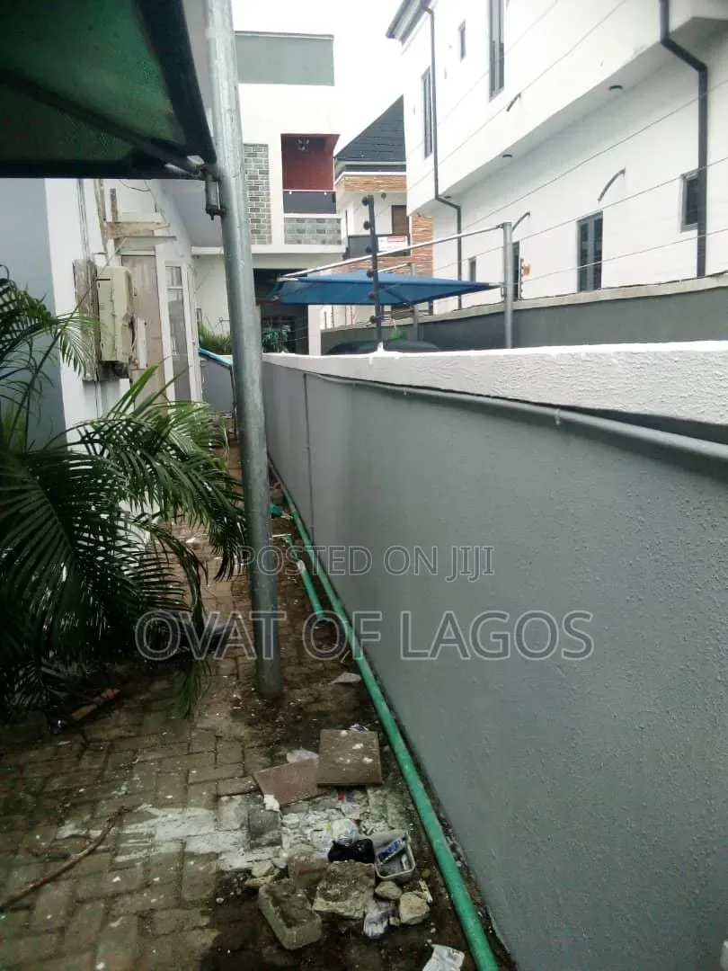 4bdrm Duplex in Lekki County, Ikota for sale