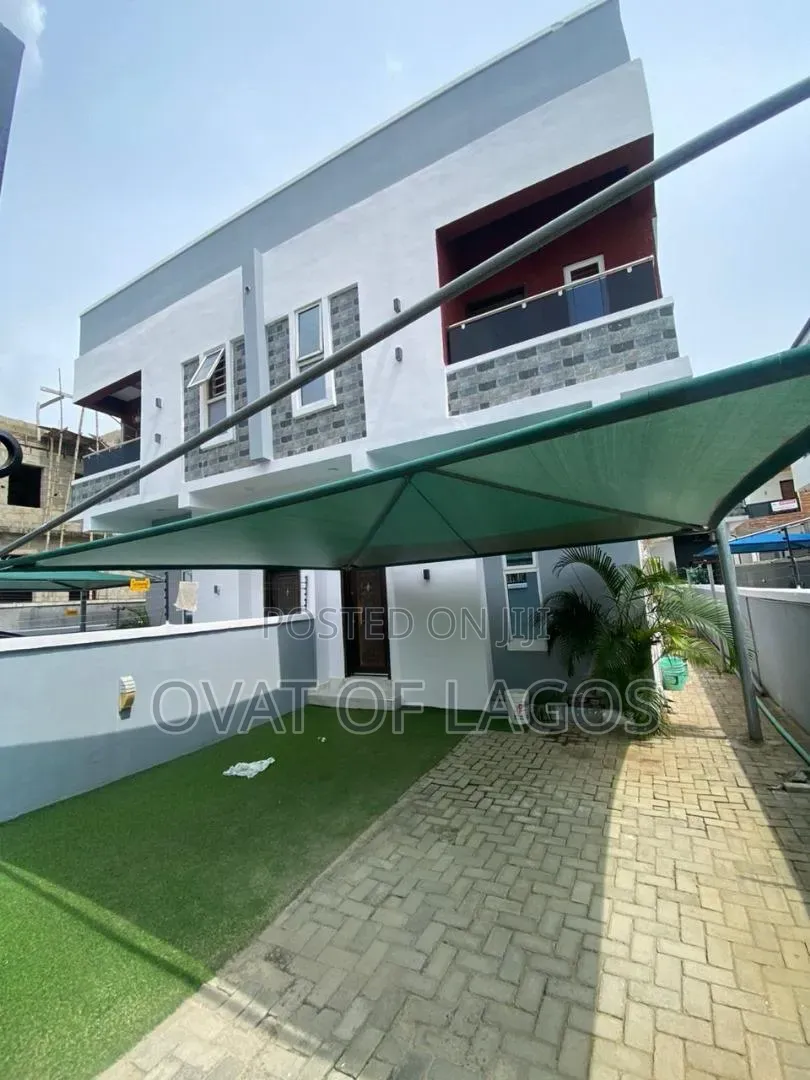 4bdrm Duplex in Lekki County, Ikota for sale