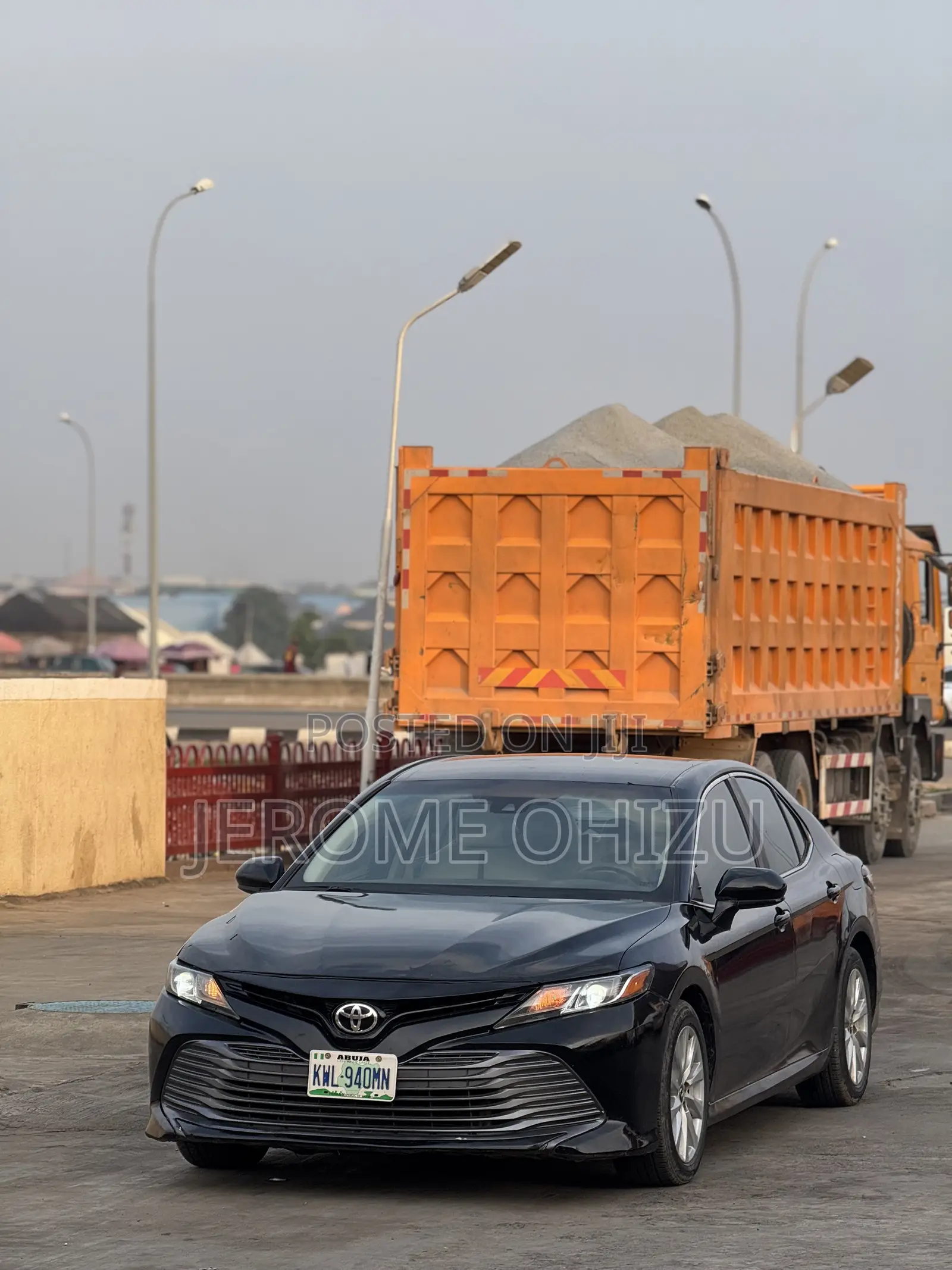 Toyota Camry XLE FWD 2020 Black