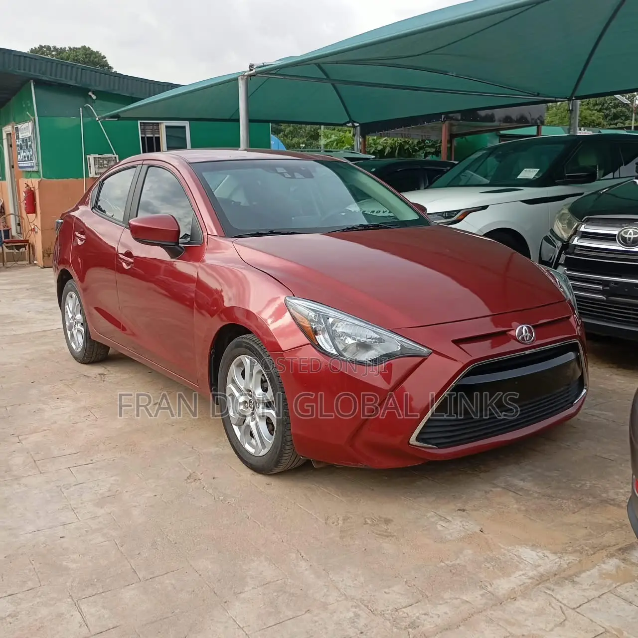 Toyota Yaris 2018 Red