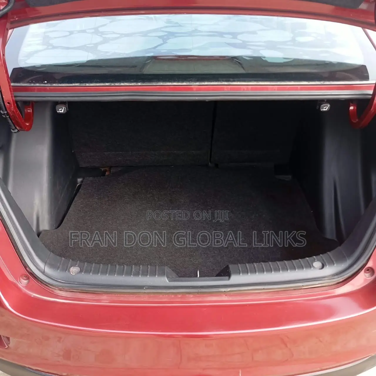 Toyota Yaris 2018 Red