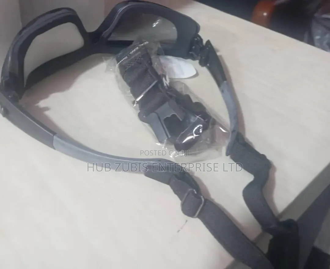 Double-Lens Safety Goggles With Adjustable Head Strap