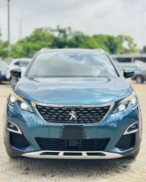 Peugeot 5008 2020 Green