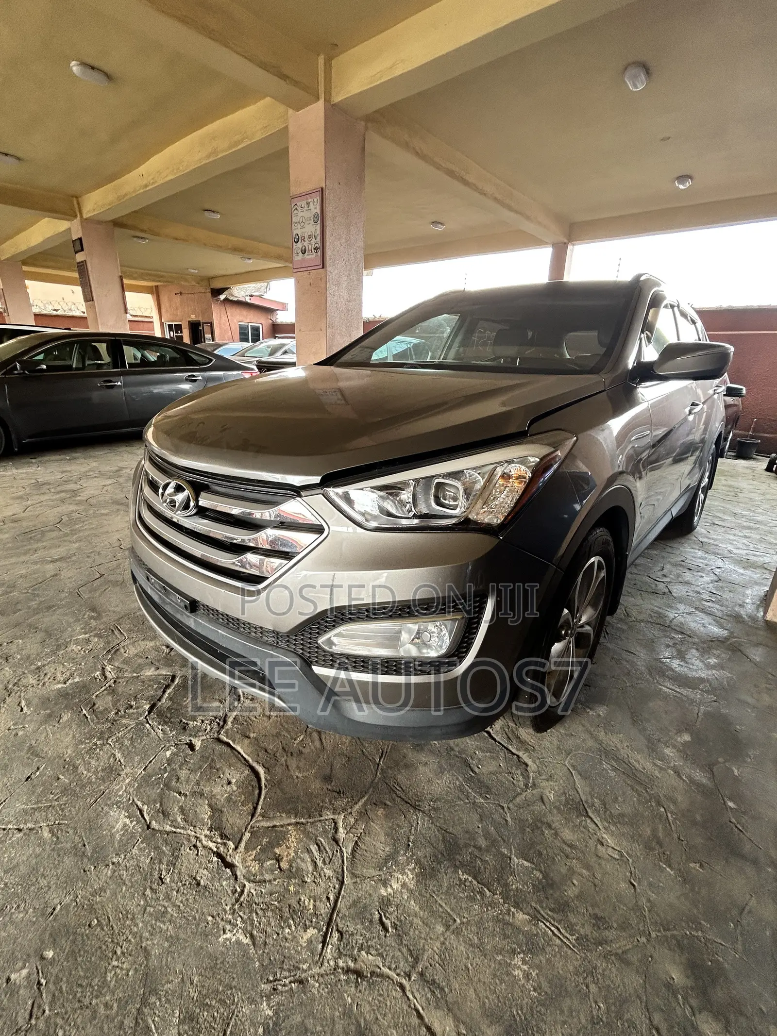Hyundai Santa Fe SE AWD 2016 Gray