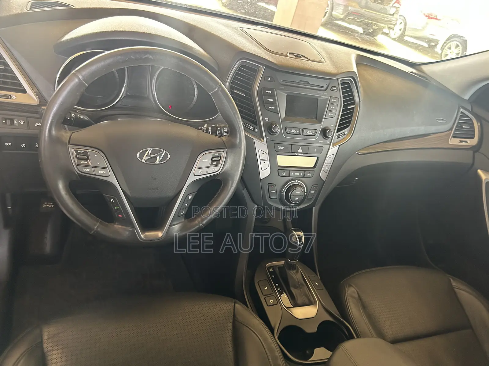 Hyundai Santa Fe SE AWD 2016 Gray