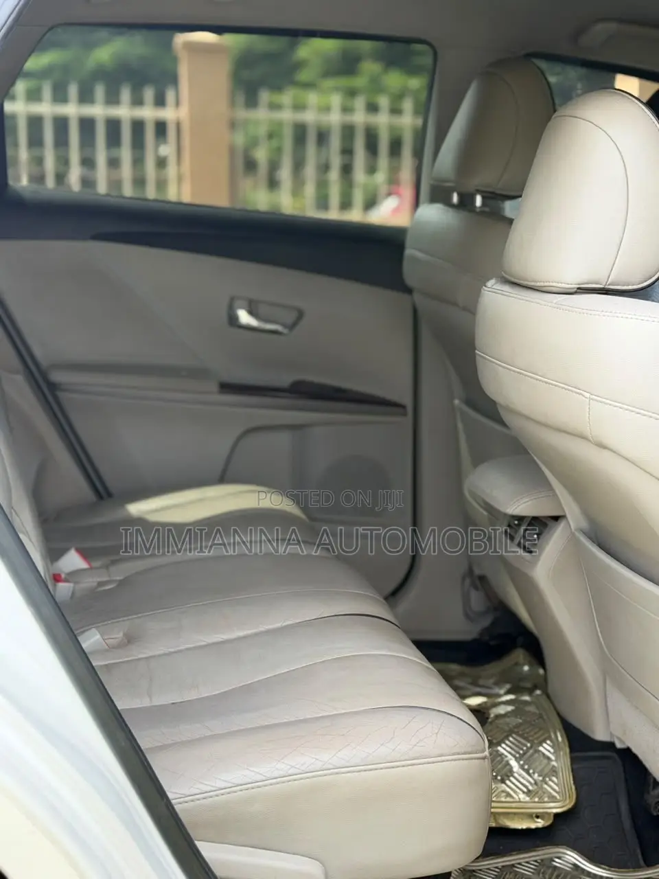 Toyota Venza AWD 2012 White