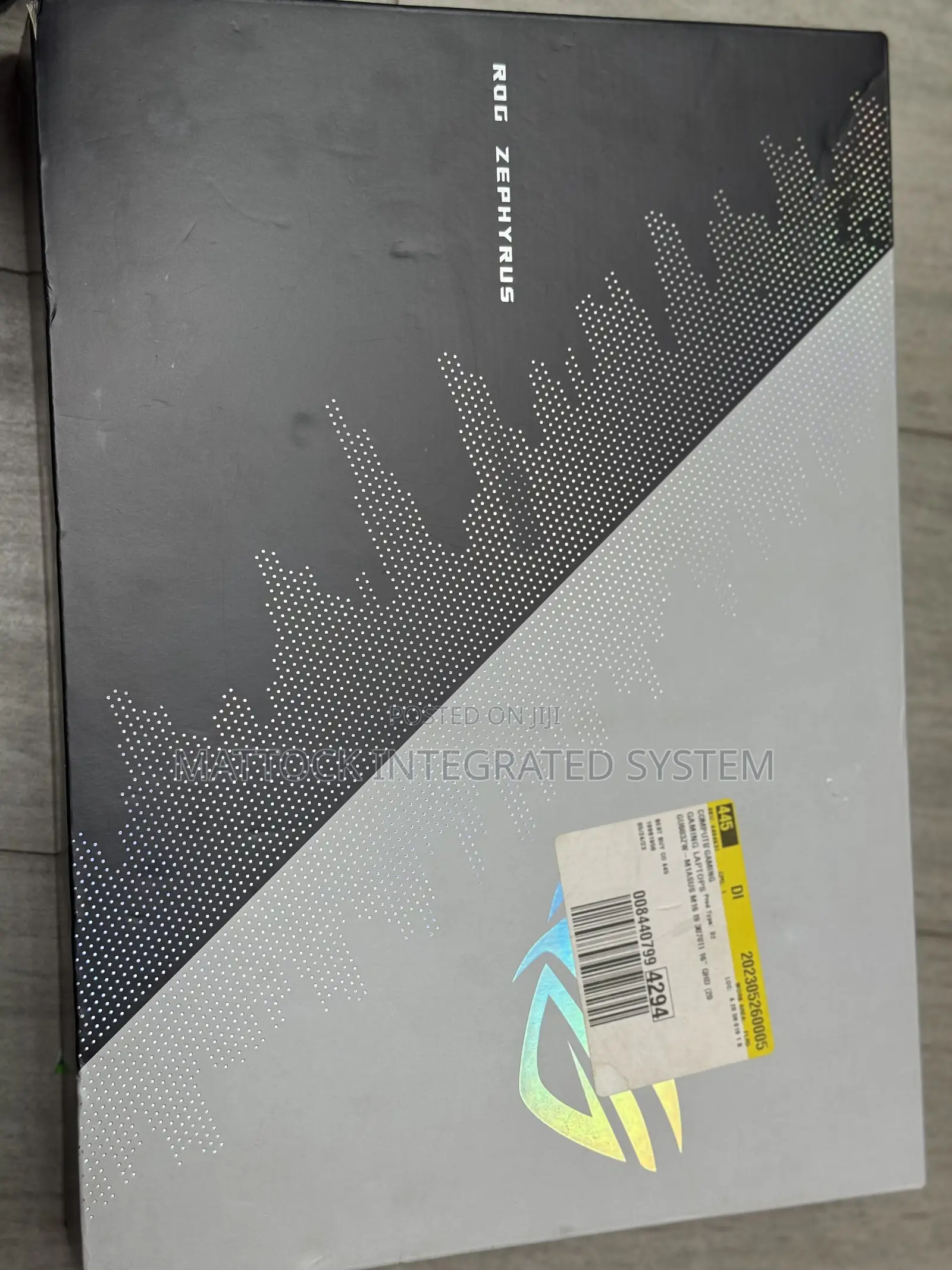 Laptop Asus ROG Zephyrus M16 GU603HR 24GB Intel Core i9 SSD 1T