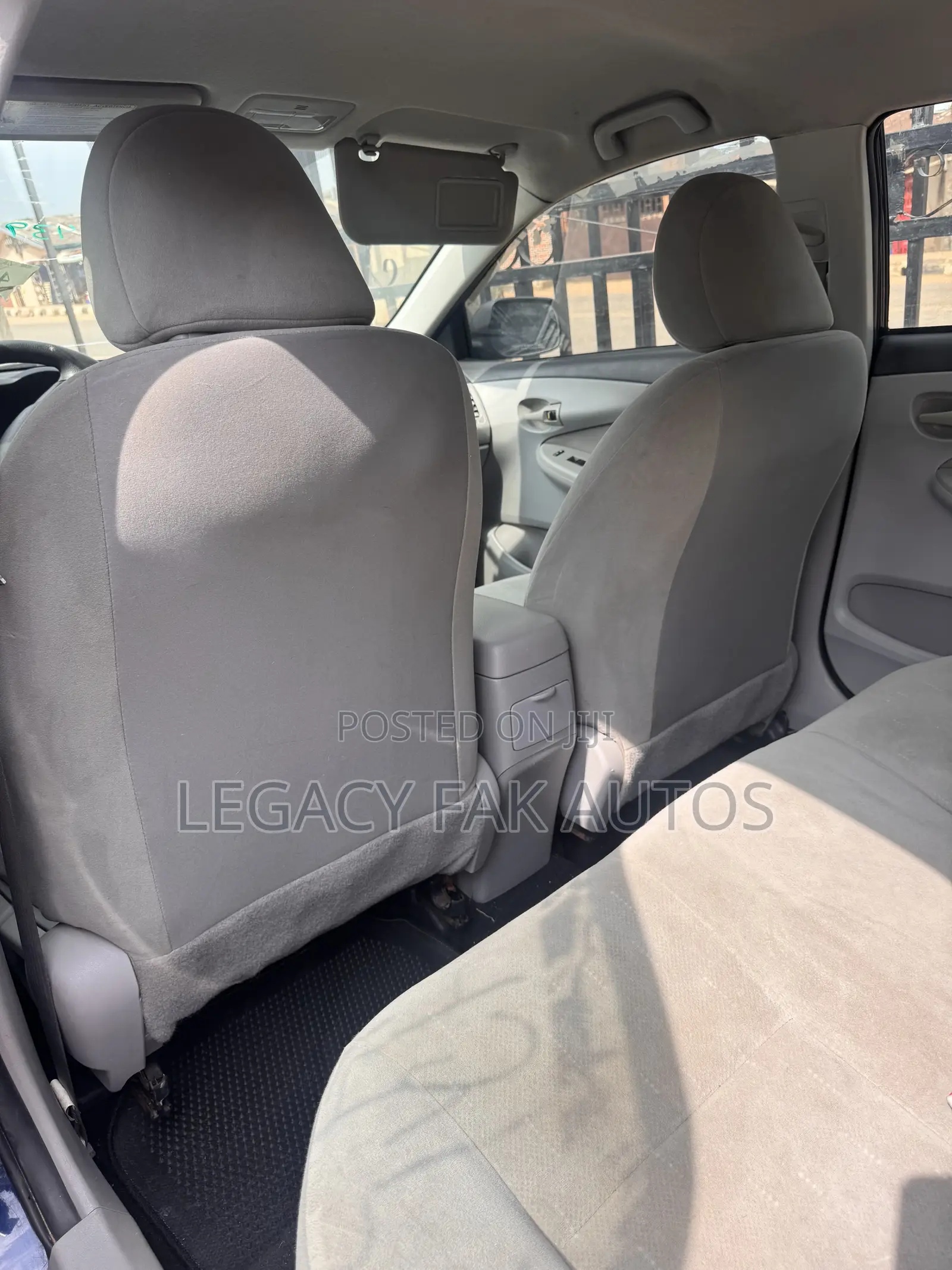 Toyota Corolla LE 4dr Sedan (1.8L 4cyl 4A) 2013 Blue