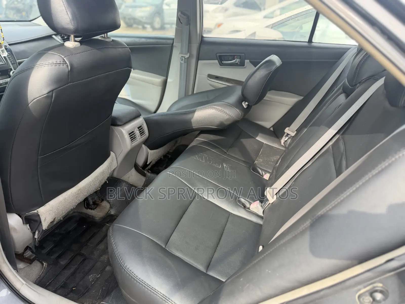 Toyota Camry XLE 4dr Sedan (2.5L 4cyl 6A) 2014 Gray