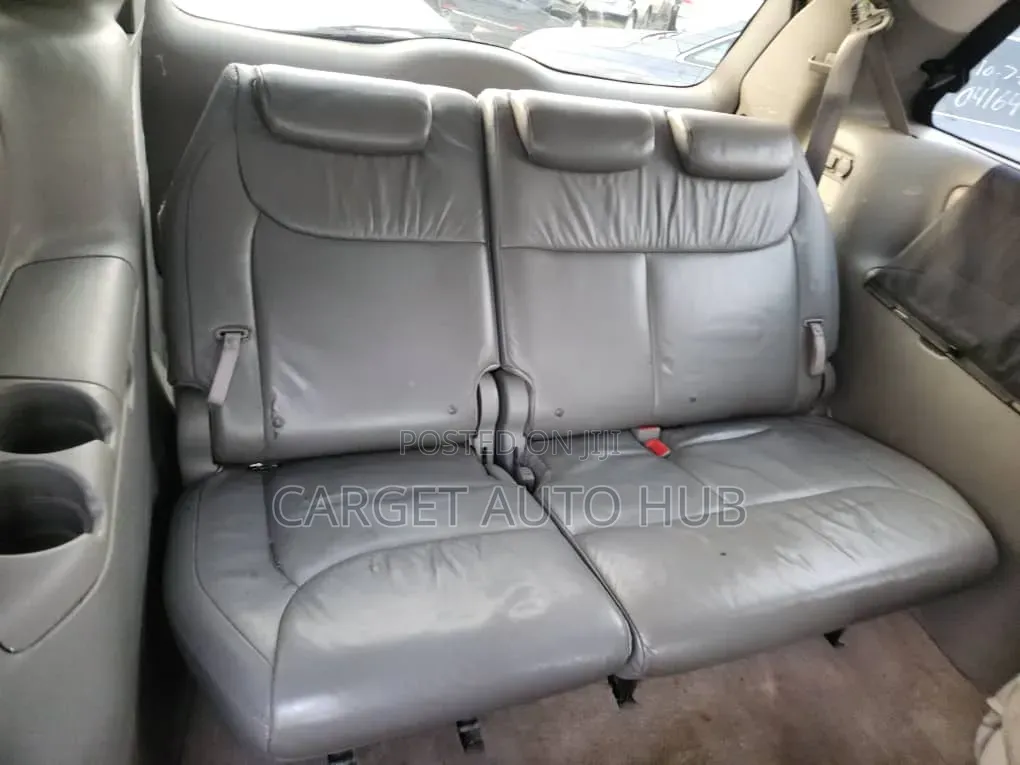 Toyota Sienna XLE 2007 Silver