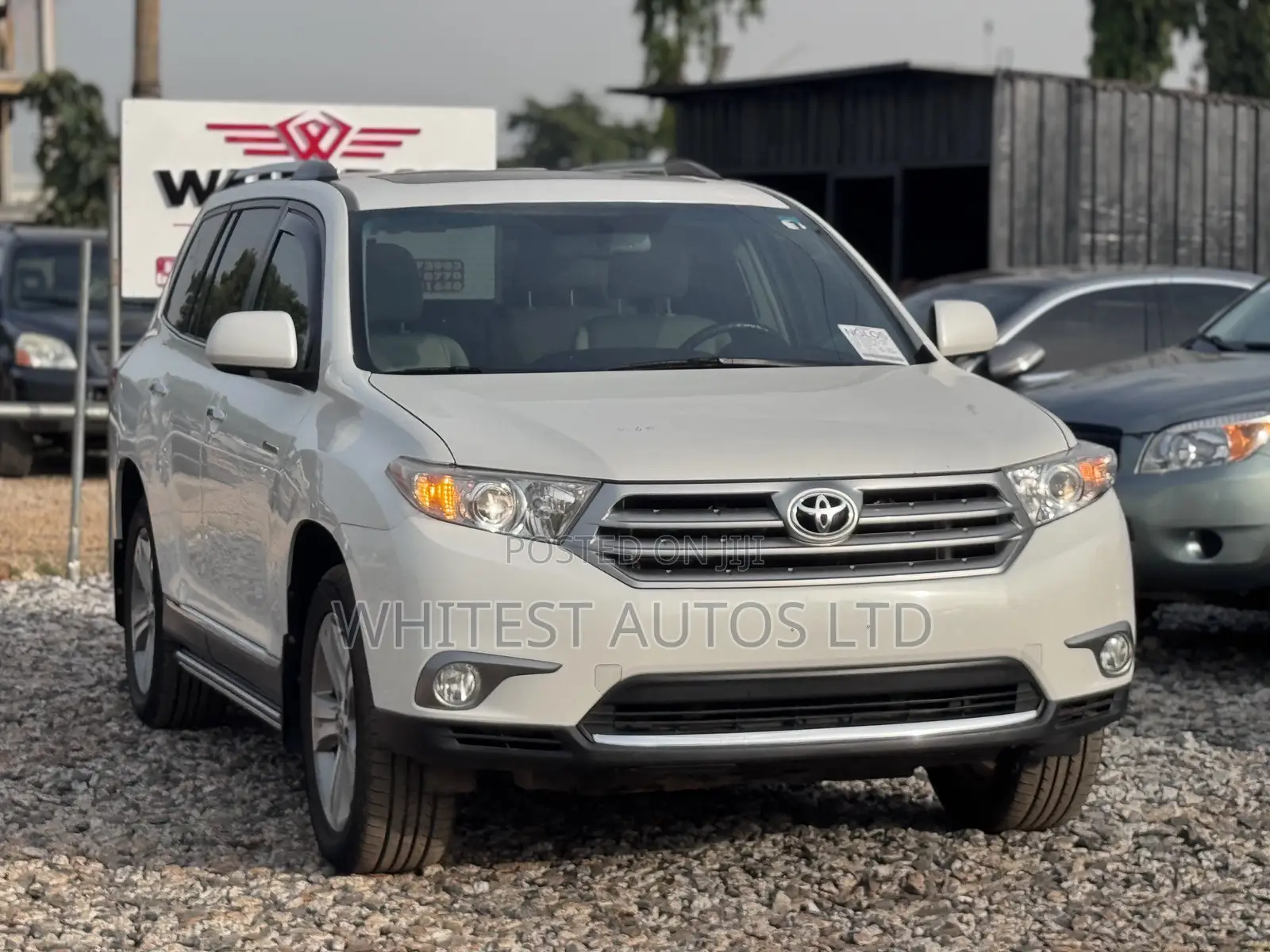 Toyota Highlander Limited 3.5l 4WD 2013 Silver