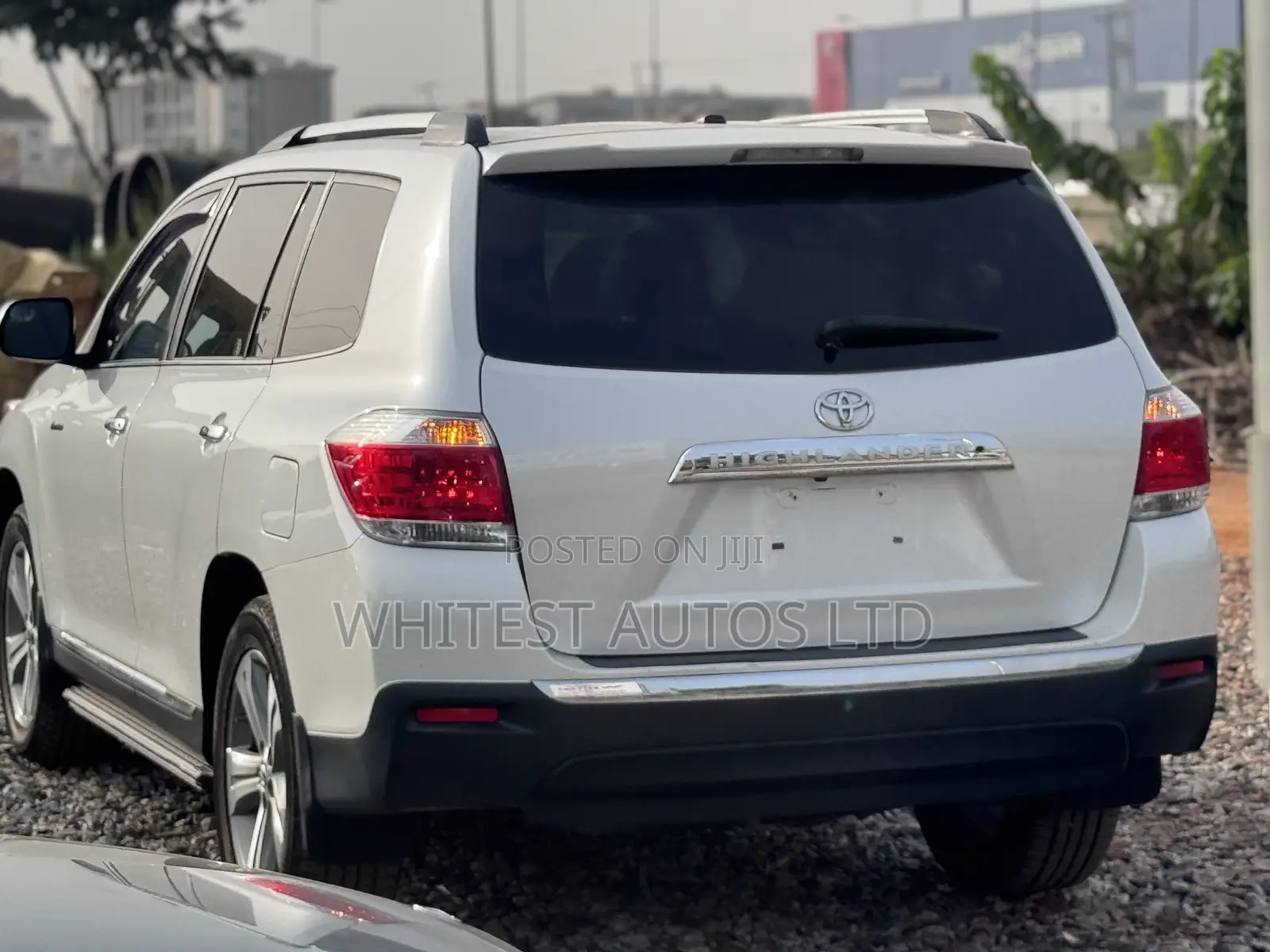 Toyota Highlander Limited 3.5l 4WD 2013 Silver