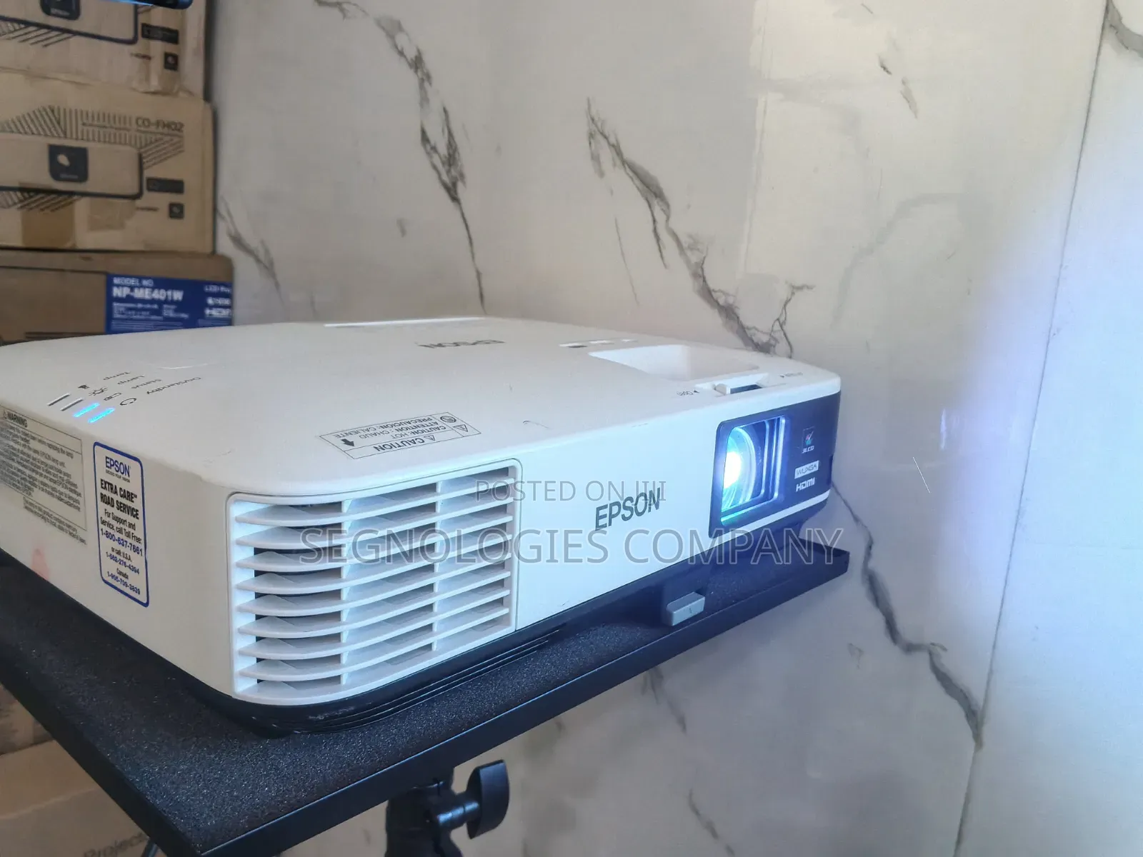 Epson Powerlite 2250U 5000 Lumens Full HD WUXGA 3LCD Projector