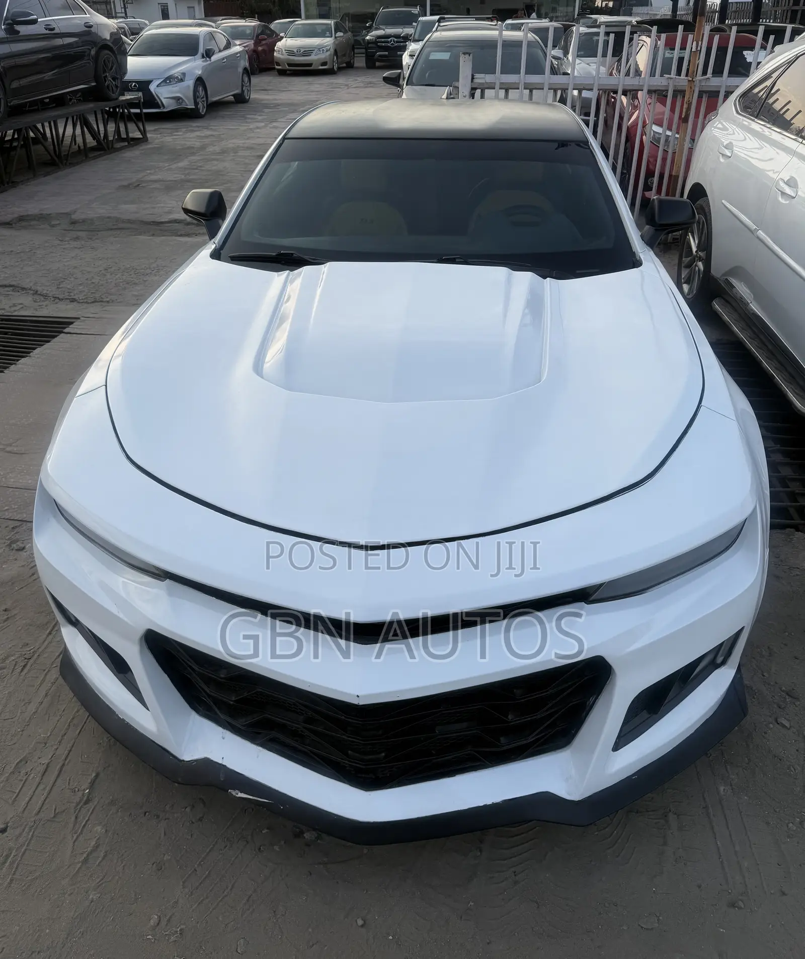 Chevrolet Camaro 2017 White