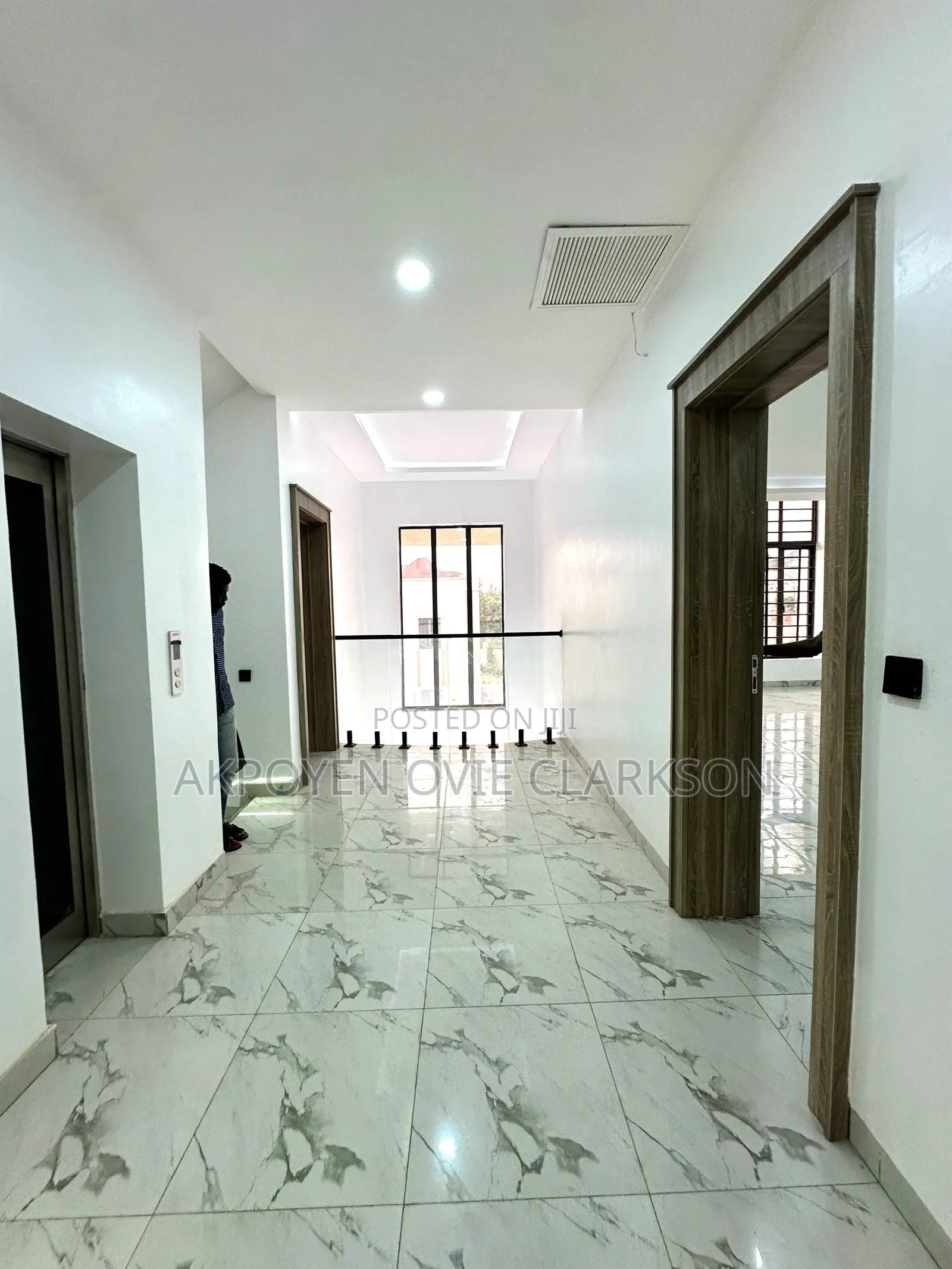 5bdrm Duplex in Guzape District for sale