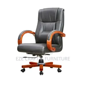 Wooden Arm and Leg Cushion Office Chair