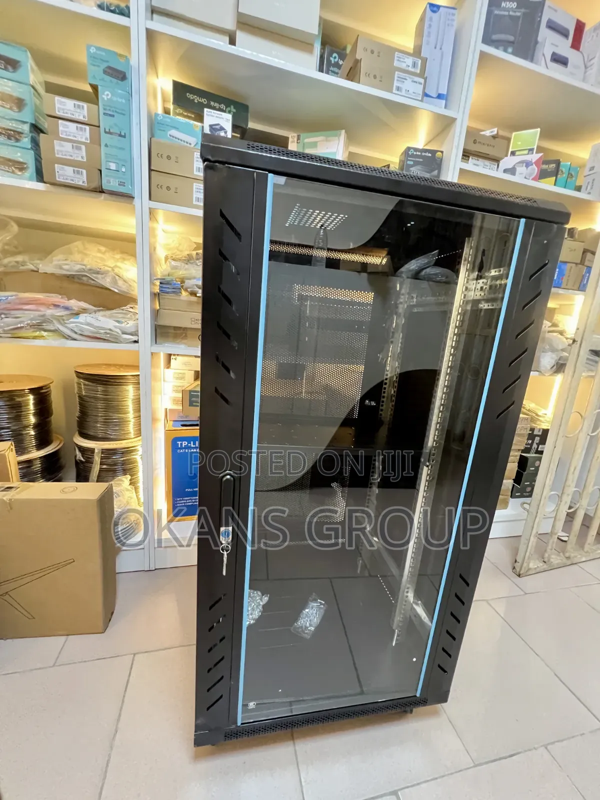 22U 32U 42U Network Server Rack 600x800 800x1000 800x1200 Rack Trays