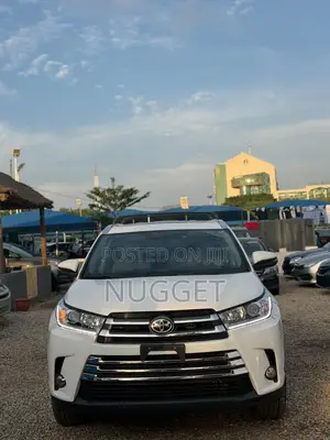 Toyota Highlander Limited 4x2 V6 (3.5L 6cyl 8A) 2018 White