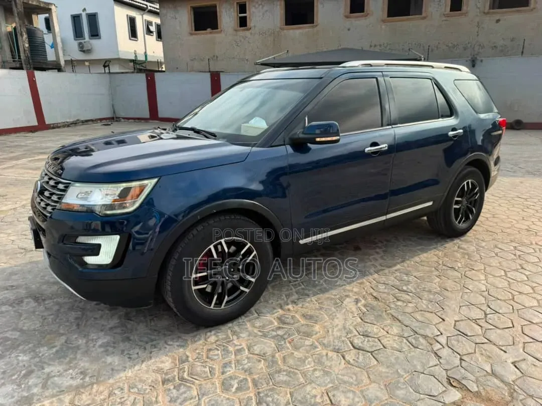 Ford Explorer 2016 Blue