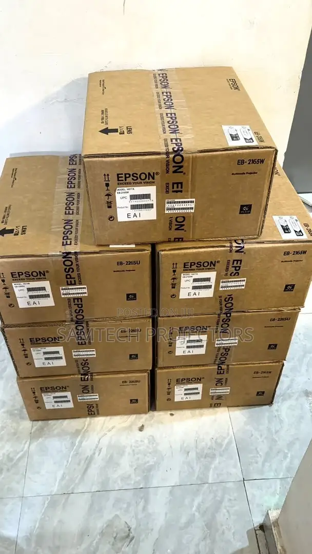 Brand New Epson 5500 Lumens in Lekki, Abuja, Warri,Ibadan,Calabar,Kano
