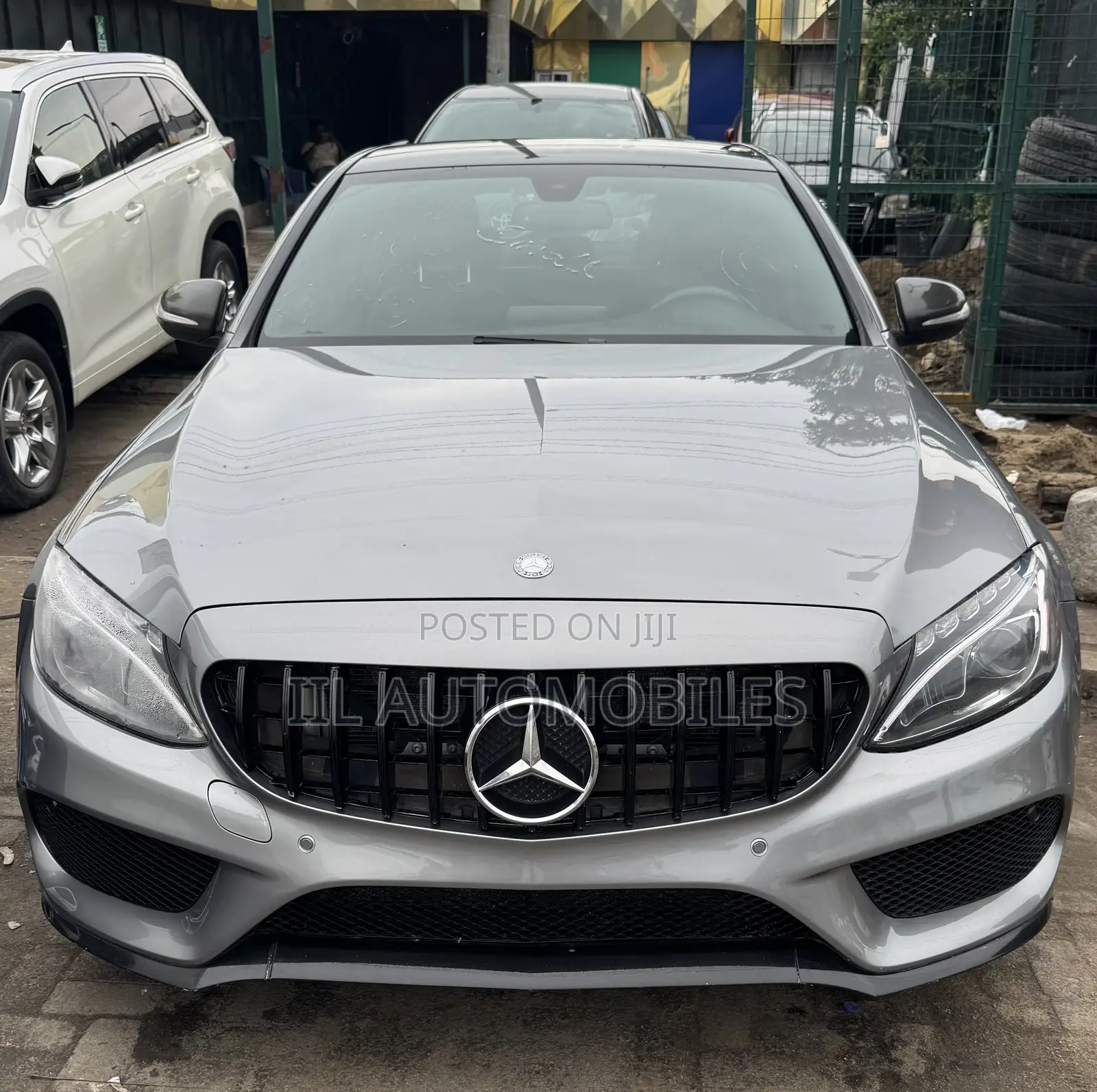 Mercedes-Benz C400 4Matic AWD Sedan (3.0L V6 7A) 2015 Gray