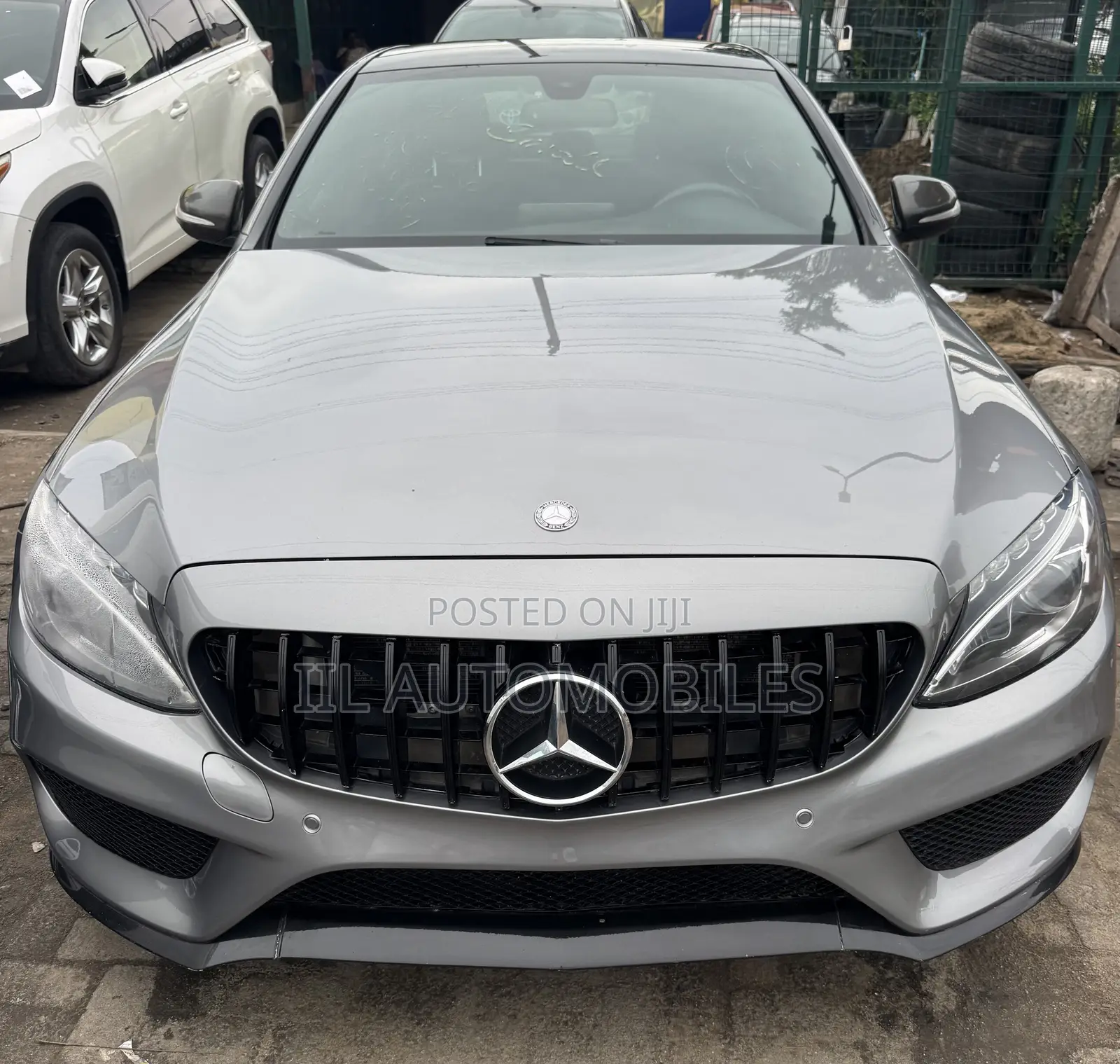 Mercedes-Benz C400 4Matic AWD Sedan (3.0L V6 7A) 2015 Gray