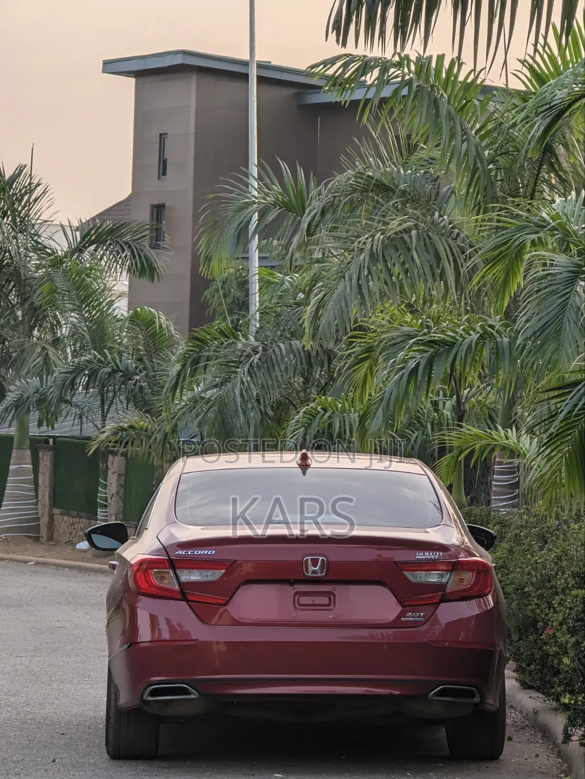 Honda Accord Touring 2.0T 2018 Red