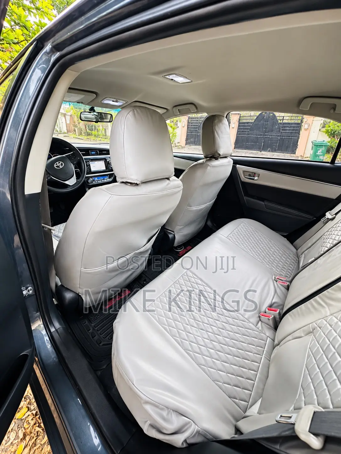 Toyota Corolla LE 4dr Sedan (1.8L 4cyl CVT) 2015 Blue