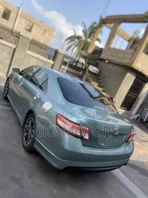 Toyota Camry SE V6 4dr Sedan (3.5L 6cyl 6AM) 2009 Green